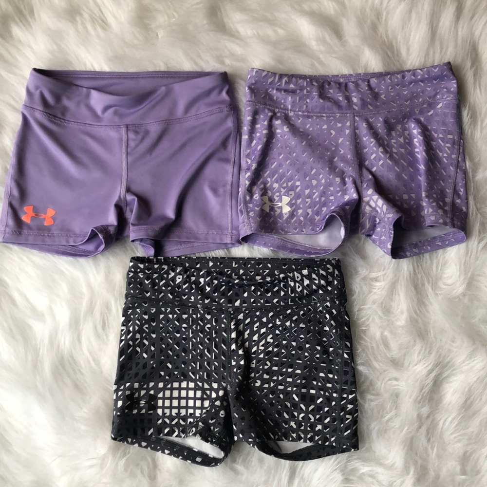 Girls Under Armour shorts youth medium SET OF 3!